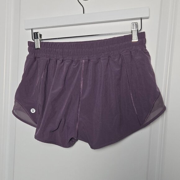 Lululemon Hotty Hot Short II *2.5" - 8 Smoked Mulberry - Picture 4 of 6
